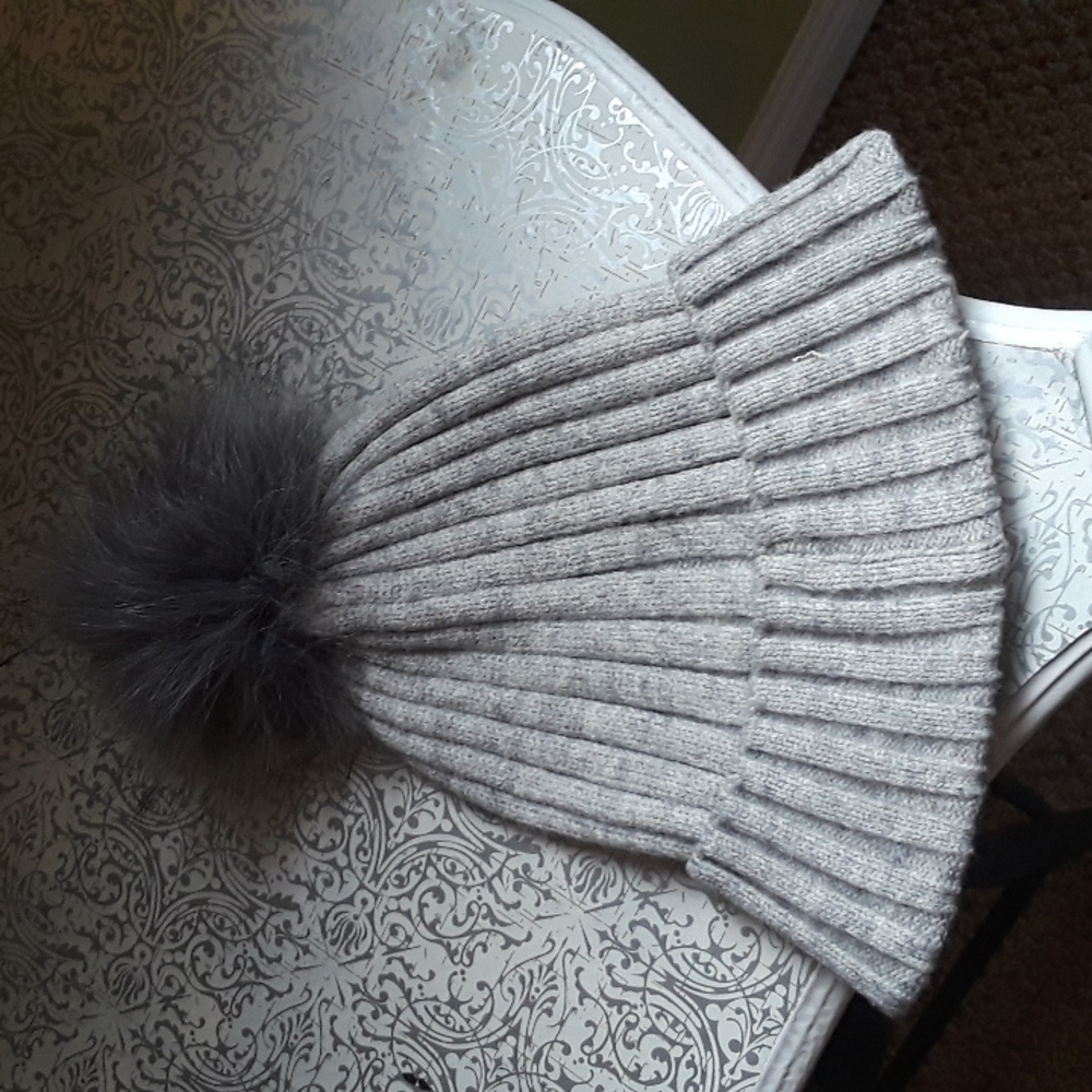 💕CUTE💕Primark grey wool hat